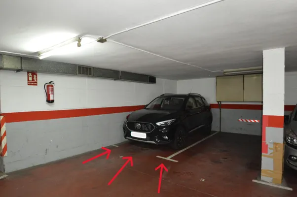 PARKING en Santa Coloma de Gramanet Fondo